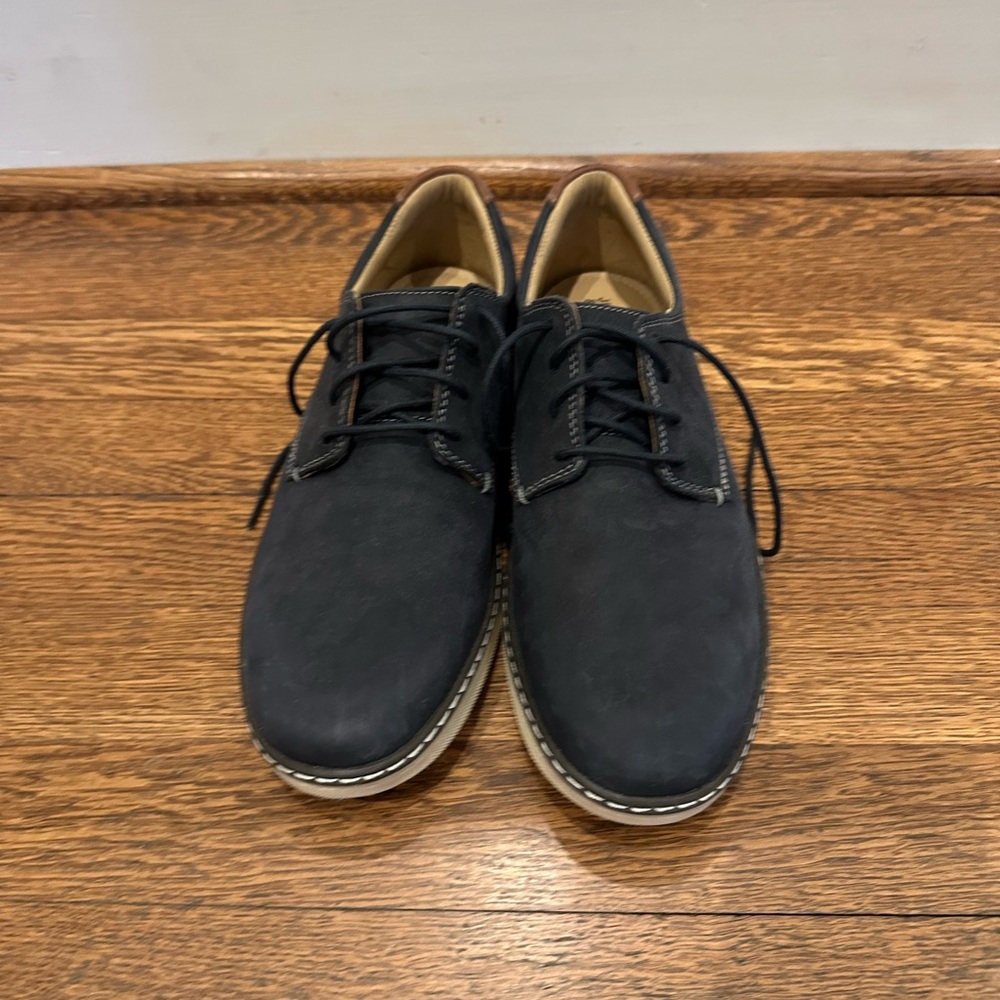 Big Kid McGuffey Plain Toe / Soft-oiled nubuck with rubber sole / Never worn!